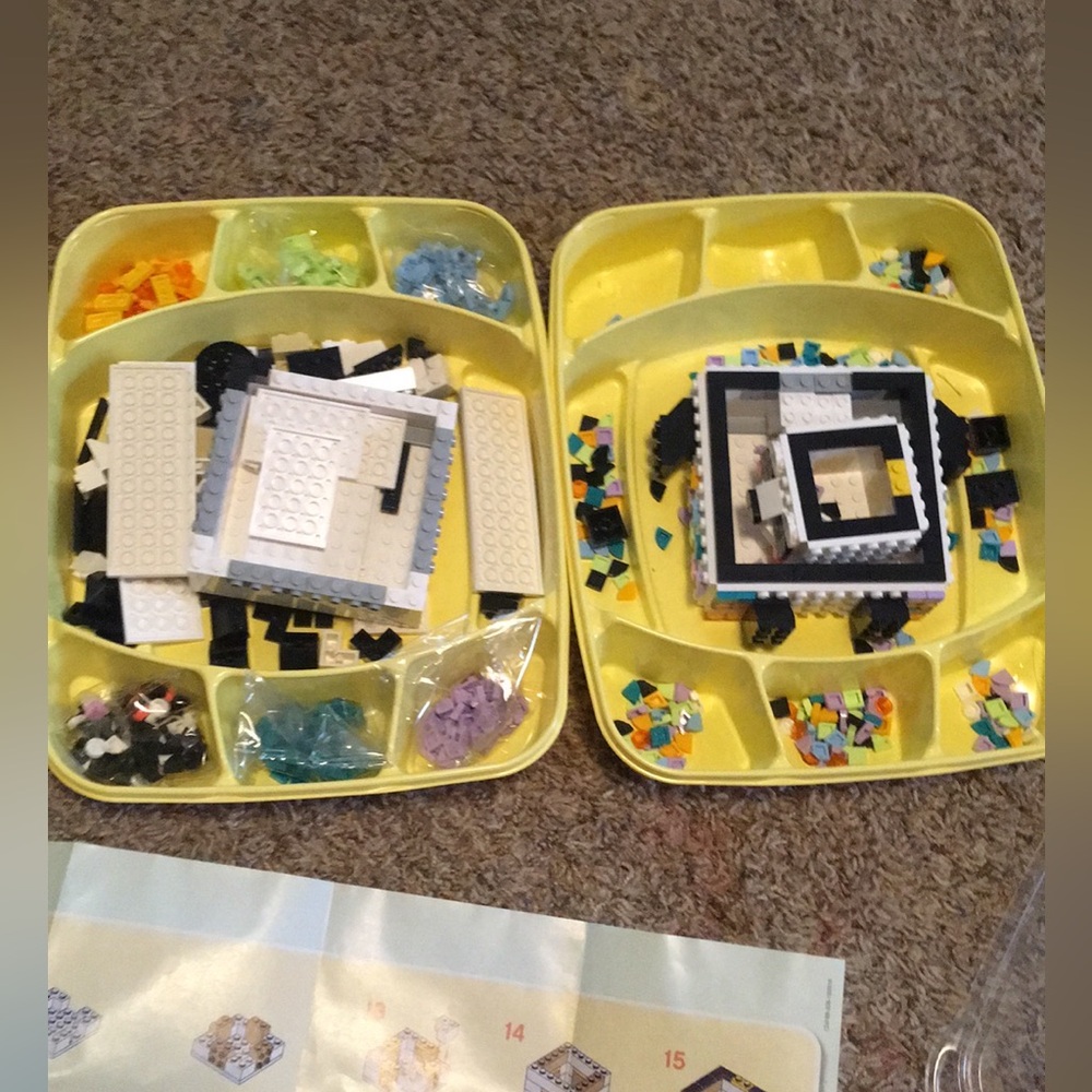Lego Dots
